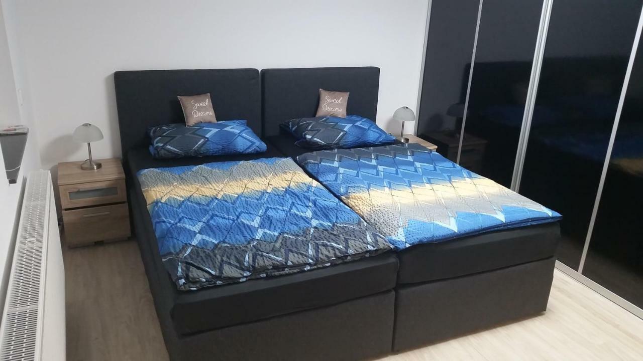 Ferienwohnung Sandra Hockenheim Buitenkant foto